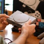 Sony пусна нова ретро конзола Playstation Classic